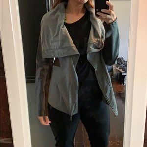 Venus L faux leather sweatshirt material jacket